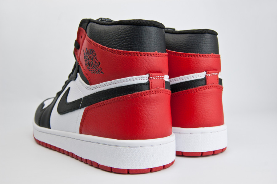 кроссовки Nike Air Jordan 1 White / Black / Red