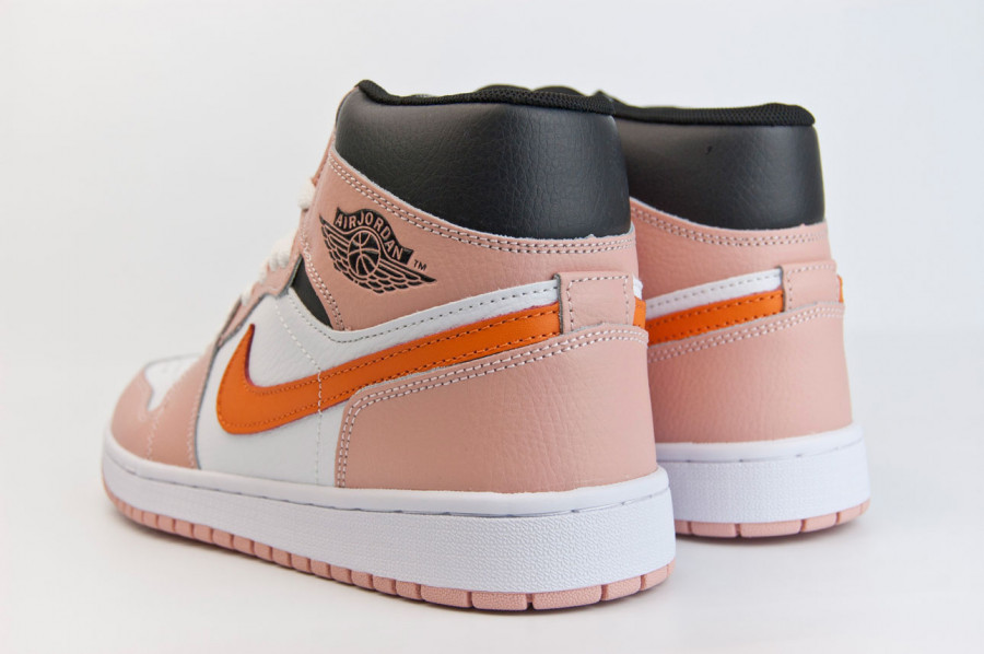 кроссовки Nike Air Jordan 1 Wmns White / Peach / Orange
