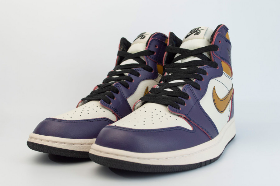 кроссовки Air Jordan 1 × Nike SB LA to Chicago