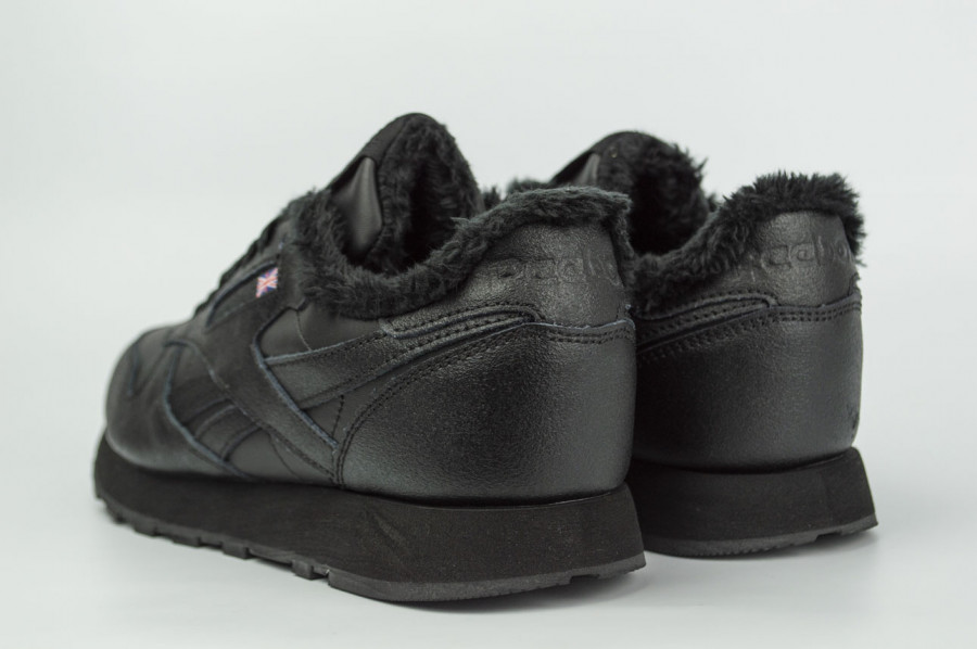 кроссовки Reebok Classic Leather Fur Triple Black 2