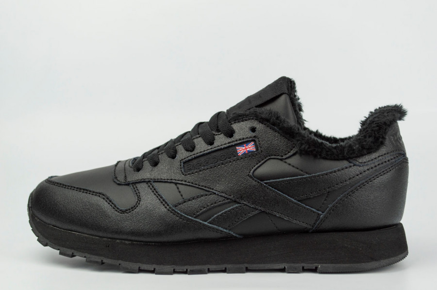 кроссовки Reebok Classic Leather Fur Triple Black 2
