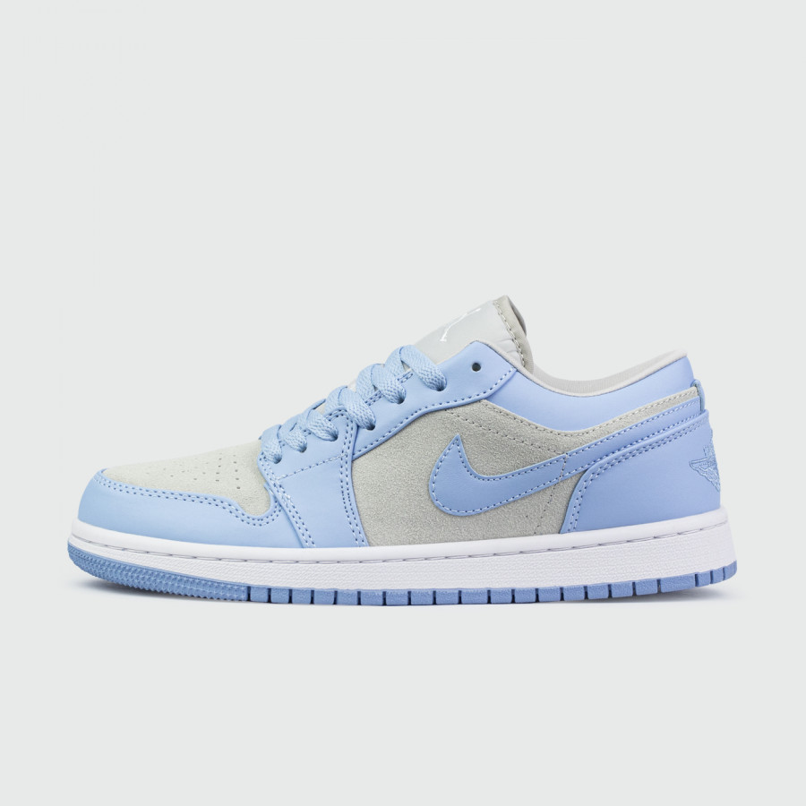 кроссовки Nike Air Jordan 1 Low Wmns University Blue