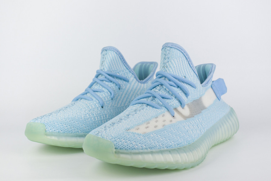 кроссовки Adidas Yeezy 350 boost V2 Wmns Ice Blue 2