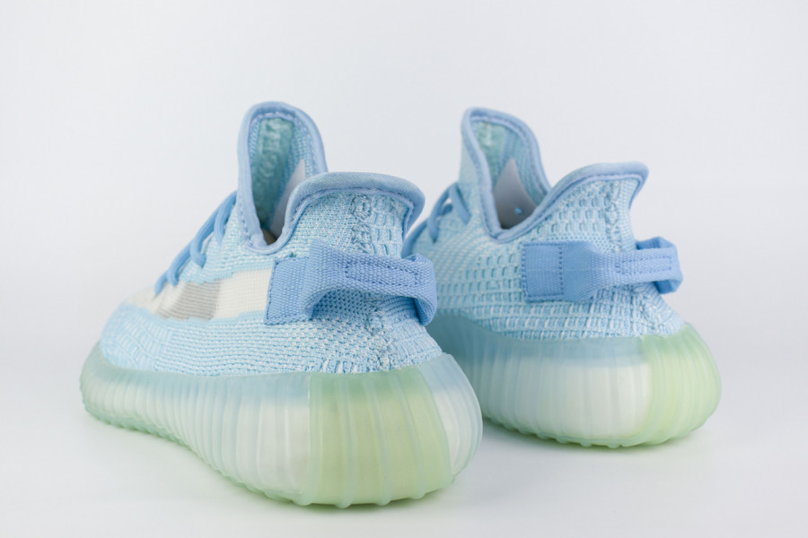 кроссовки Adidas Yeezy 350 boost V2 Wmns Ice Blue 2