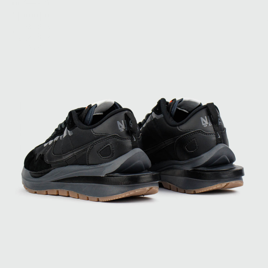 кроссовки Nike Vapor Waffle x Sacai Black / Gum