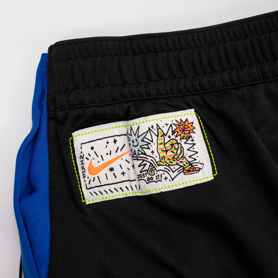 брюки спортивные Nike DV3200-010