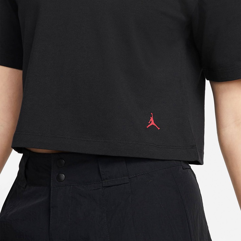 футболка Nike Wmns DN2777-010
