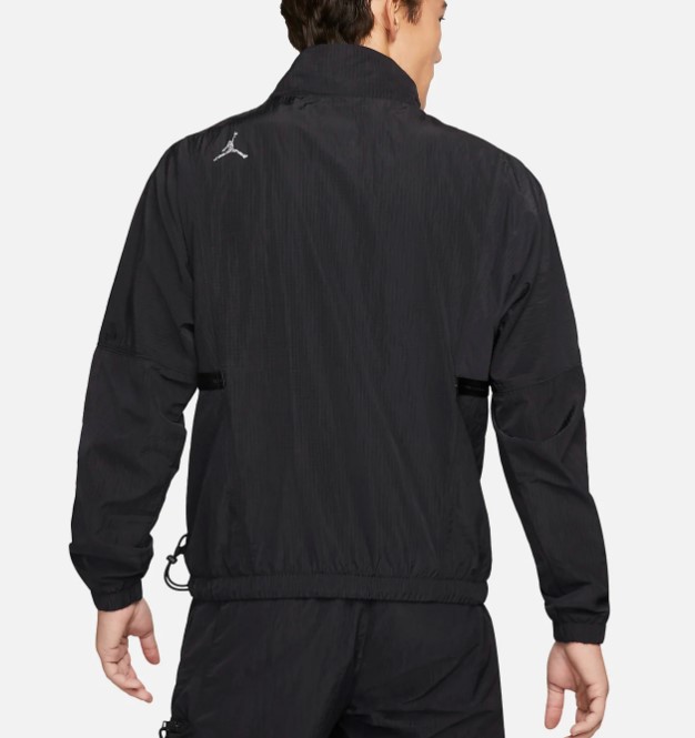 ветровка Nike DJ0256-010