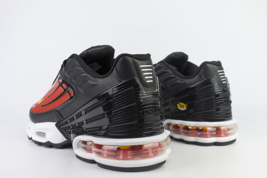 кроссовки Nike Air Max Plus 3 Tn Black / Red / White