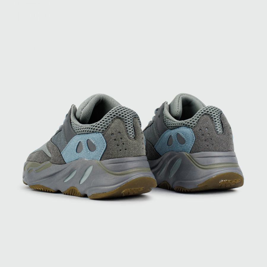 кроссовки Adidas Yeezy Boost 700 v2 Teal Blue