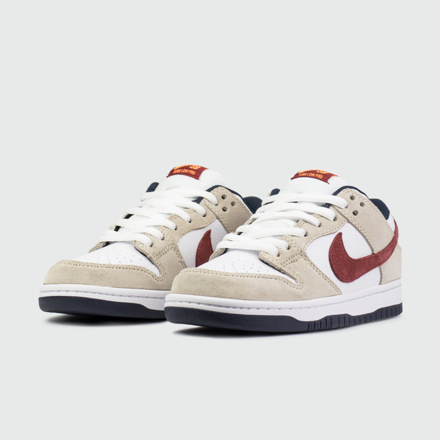 кроссовки Nike SB Dunk Low Wmns Crimson