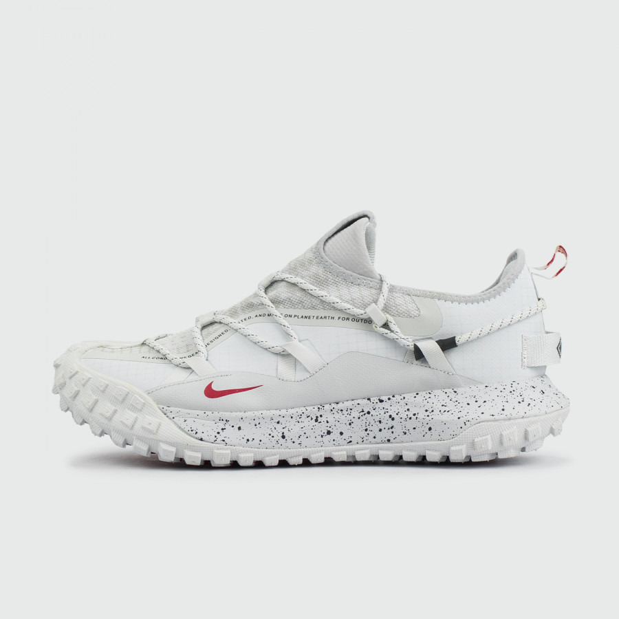 кроссовки Nike ACG Mountain Fly Low Gtx White / Red