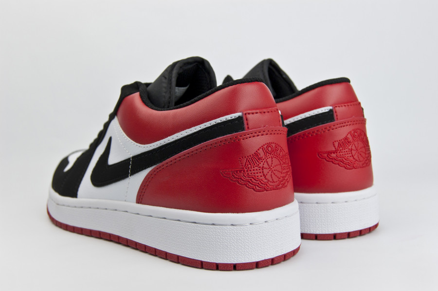кроссовки Nike Air Jordan 1 Low Black Toe