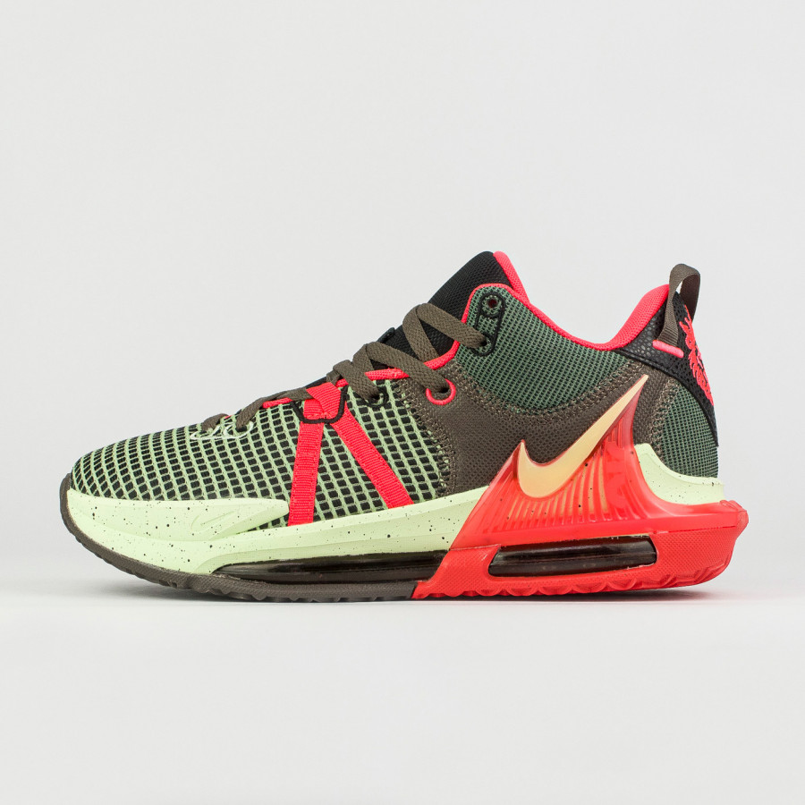 кроссовки Nike LeBron Witness 7 Alligator