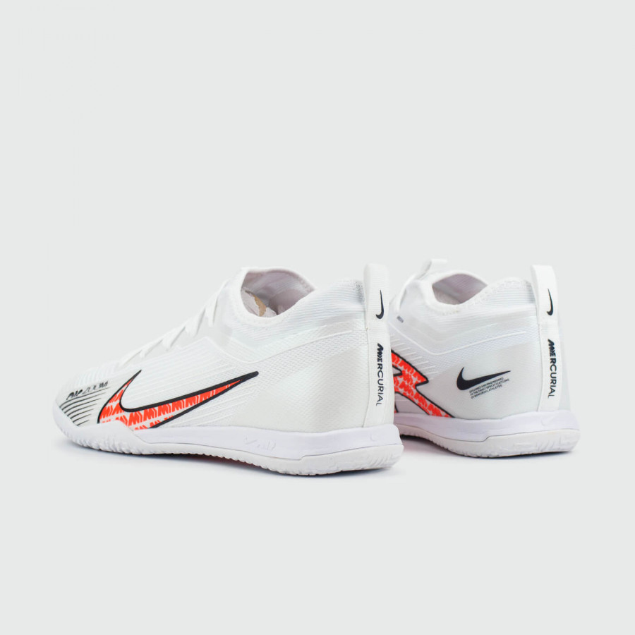 бампы Nike Air Zoom Mercurial Vapor XV Pro IC White