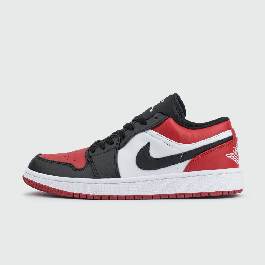 кроссовки Nike Air Jordan 1 Low Wmns Bred Toe