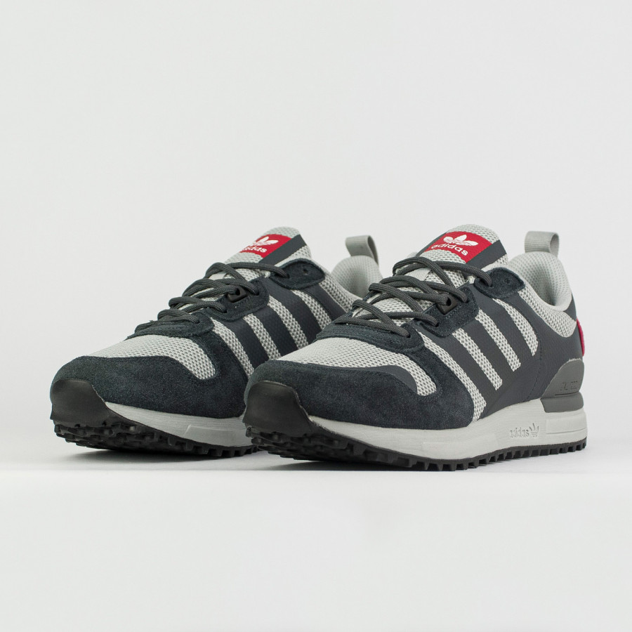 кроссовки Adidas ZX 700 HD Grey