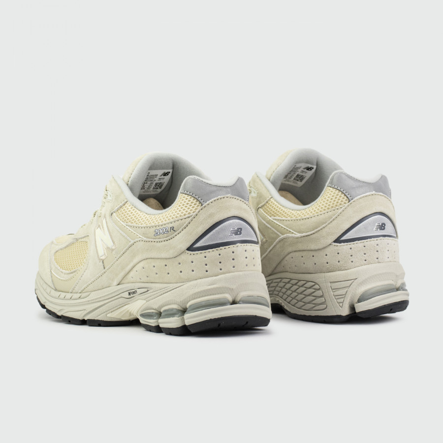 кроссовки New Balance 2002 Bone
