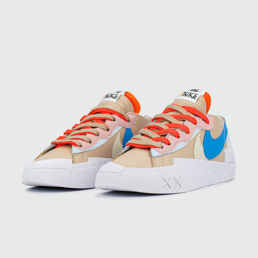 кроссовки Nike x Kaws x Sacai Blazer Low Reed