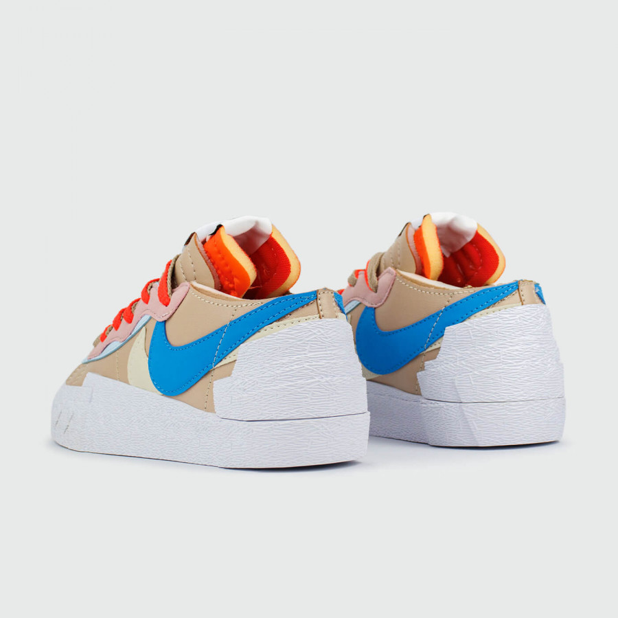 кроссовки Nike x Kaws x Sacai Blazer Low Reed