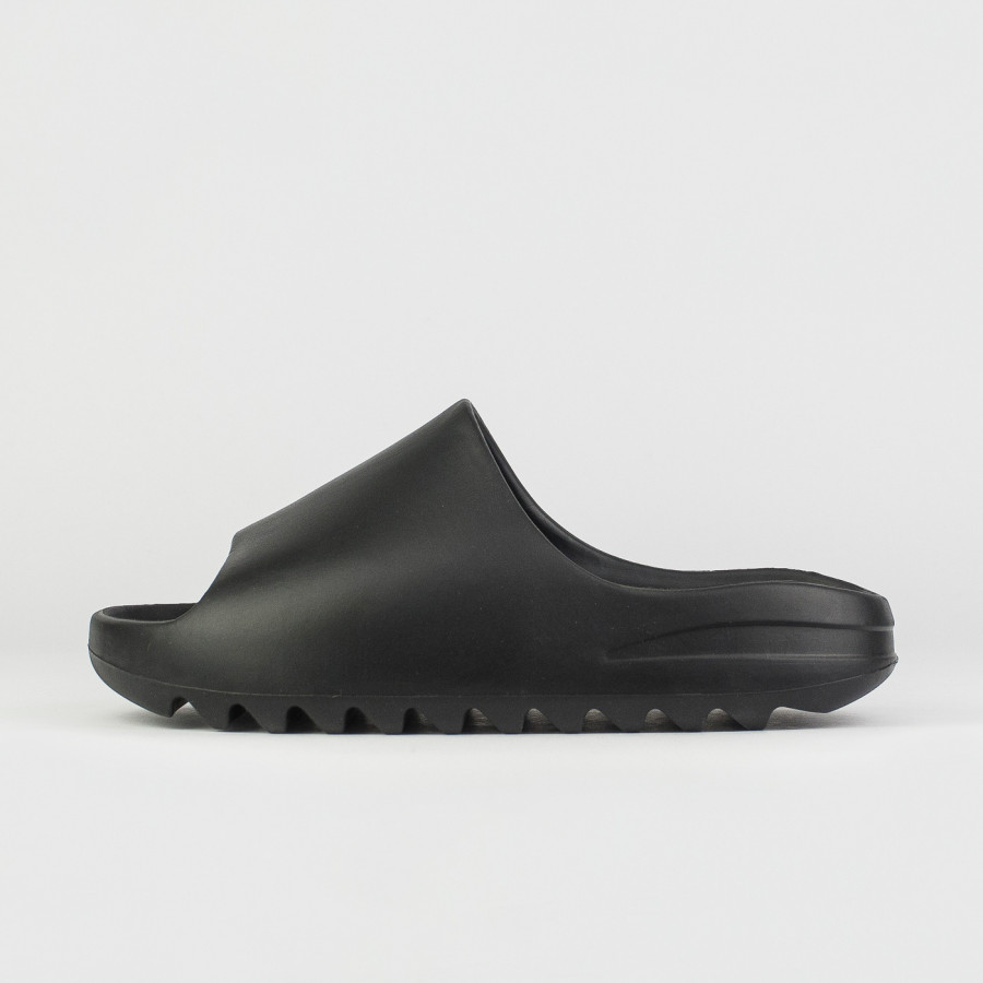 шлёпки Adidas Yeezy Slide Black