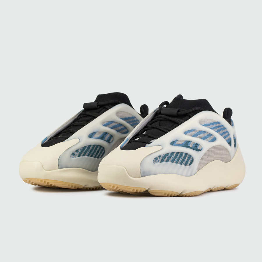 кроссовки Adidas Yeezy Boost 700 v3 Wmns Kyanite