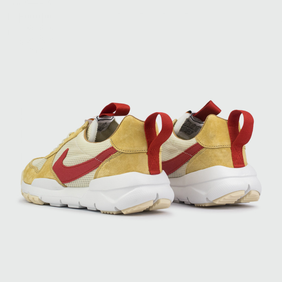 кроссовки Nike x Tom Sachs Mars Yard Wmns Beige Red
