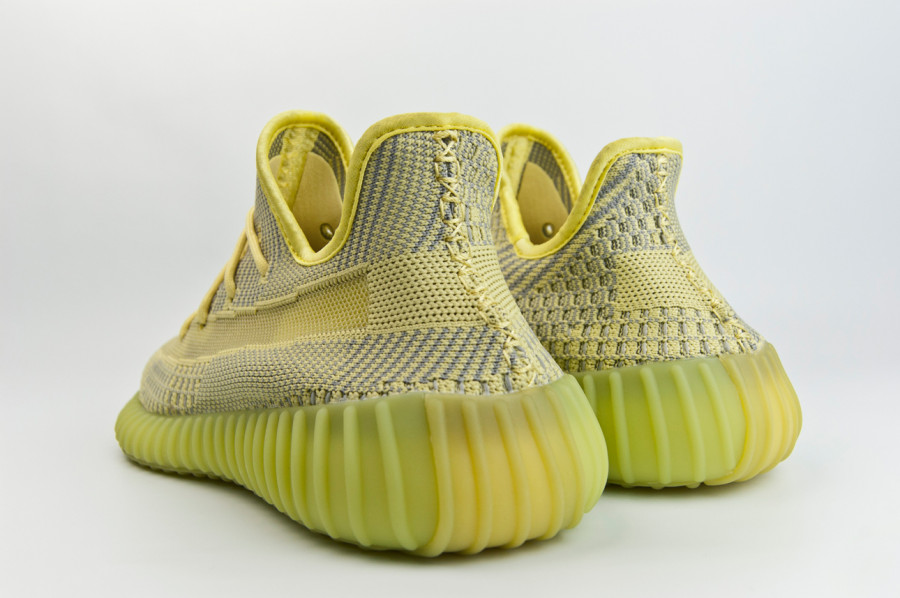кроссовки Adidas Yeezy 350 boost V2 Wmns Antlia Non-Ref