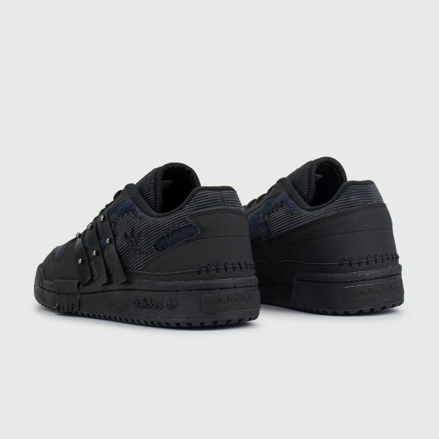 кроссовки Adidas x Melting Sadness Forum Exhibit Low Core Black