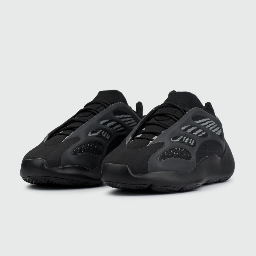 кроссовки Adidas Yeezy Boost 700 v3 Alvah