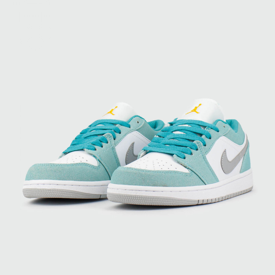 кроссовки Nike Air Jordan 1 Low Mynt White Wmns