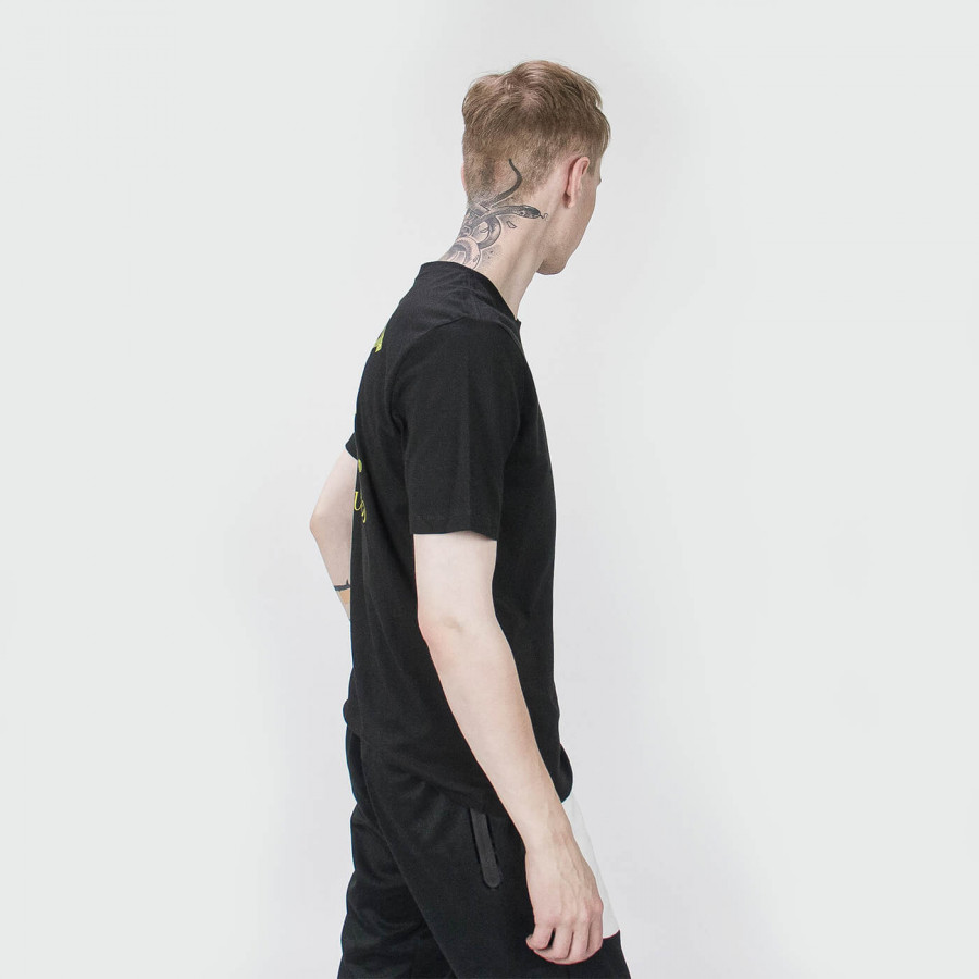 футболка Nike Black Ball Yellow