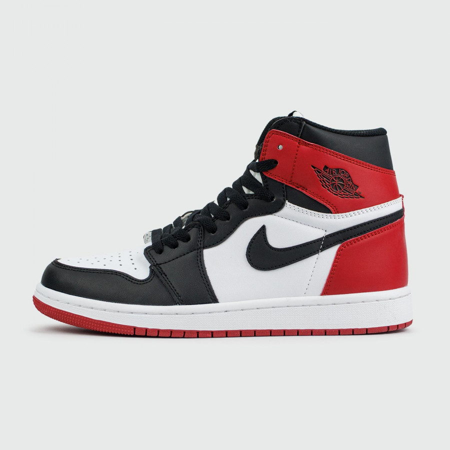 кроссовки Nike Air Jordan 1 Black Toe