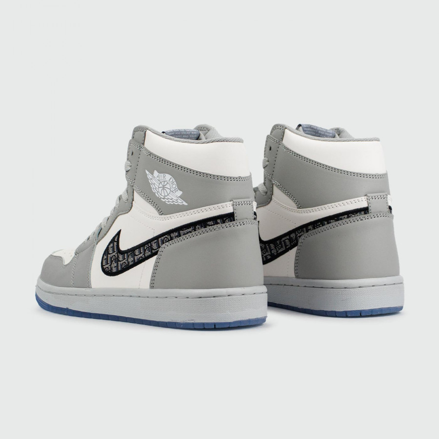 Кроссовки Air Jordan 1 Mid x Dior new