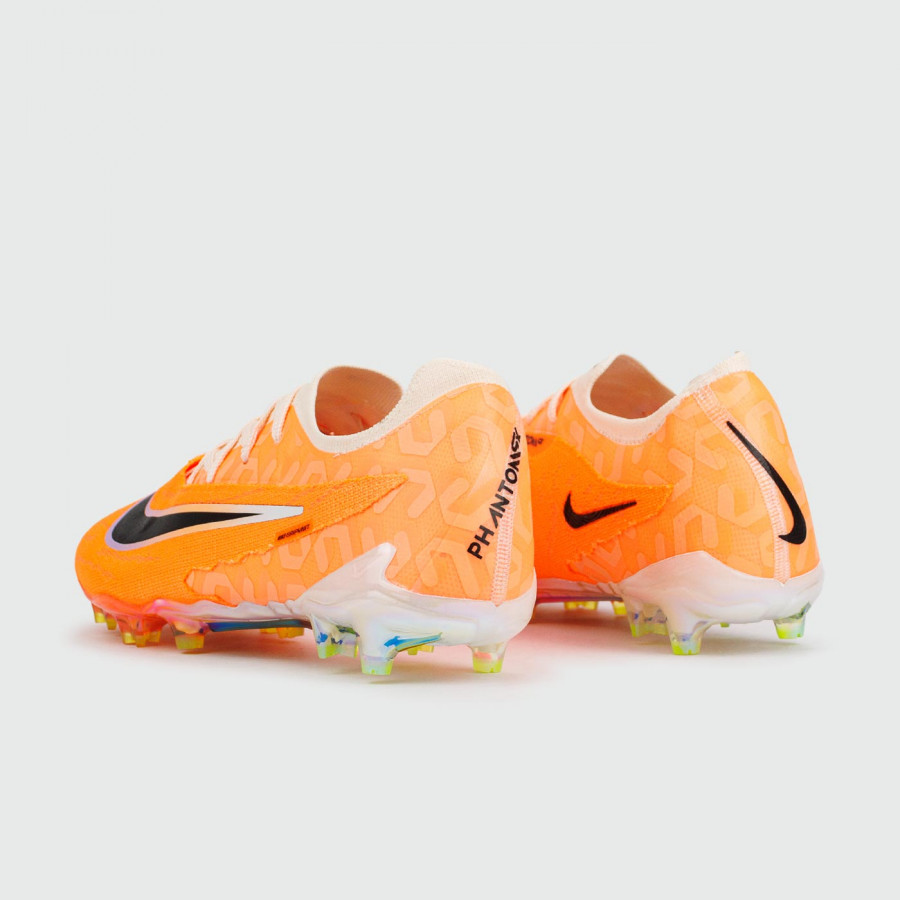 бутсы Nike Gripknit Phantom GX Elite FG Guava Ice