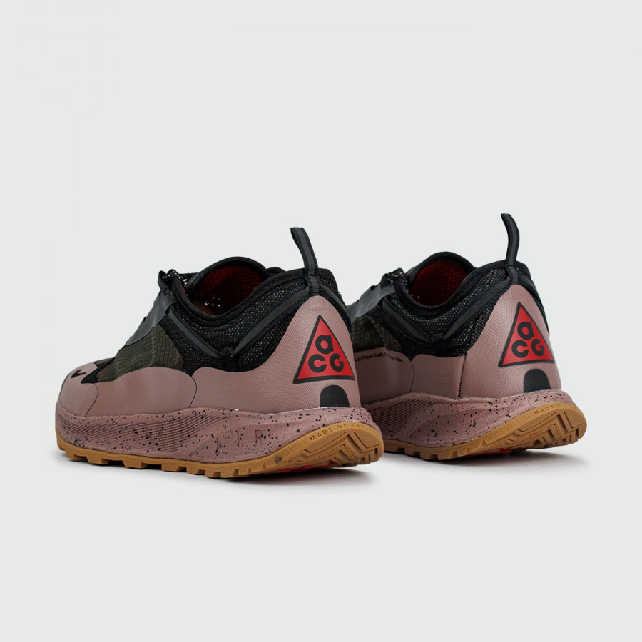 кроссовки Nike ACG Air Nasu 2 Black Pink