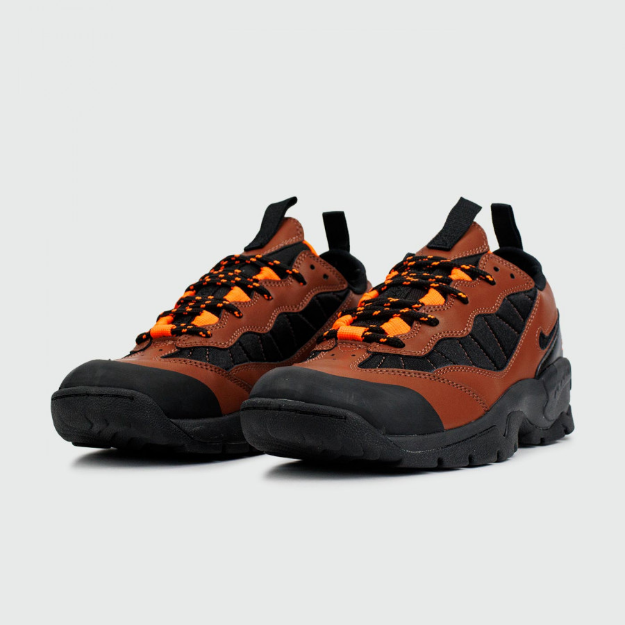 кроссовки Nike ACG Air Mada Brown