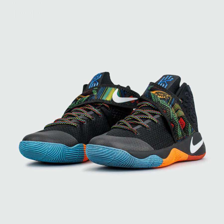 кроссовки Nike Kyrie 2 BHM