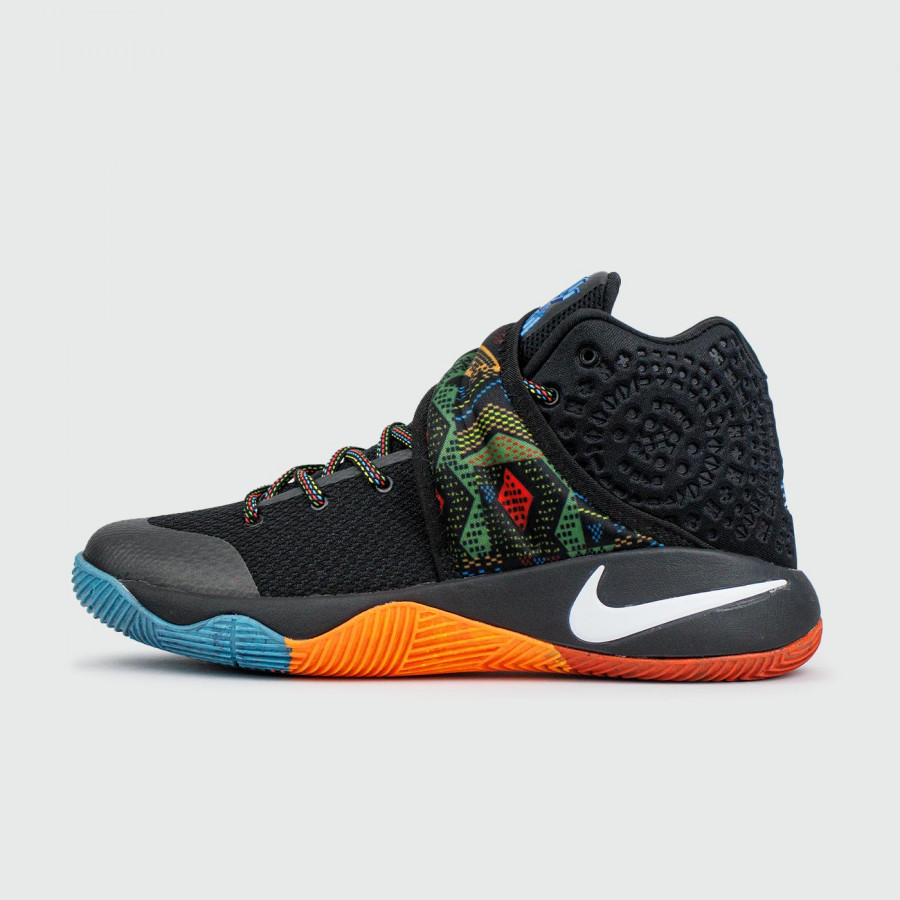 кроссовки Nike Kyrie 2 BHM