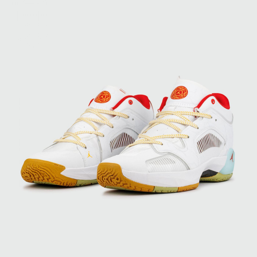 кроссовки Air Jordan 37 Low White Gum Ftwr.