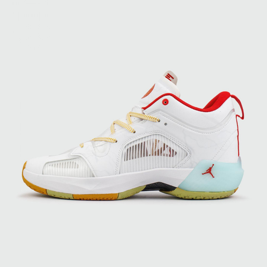 кроссовки Air Jordan 37 Low White Gum Ftwr.