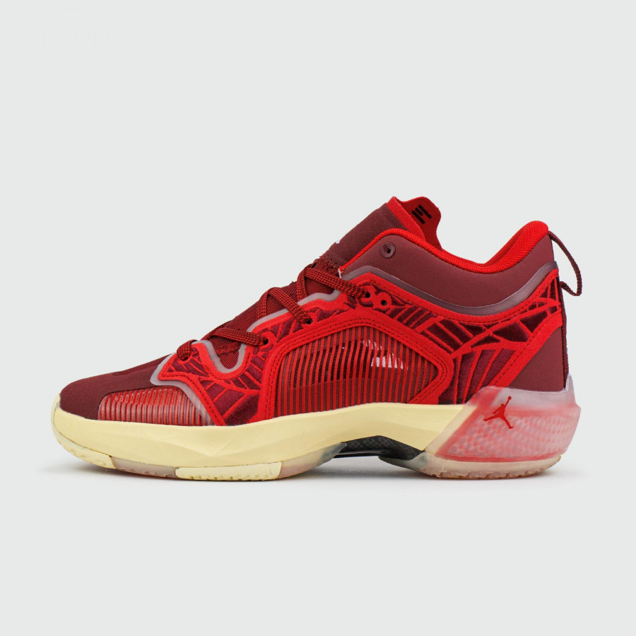 кроссовки Air Jordan 37 Low Red Cream