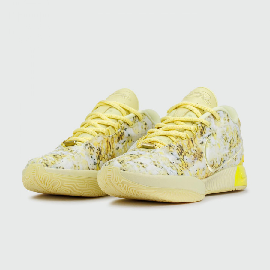 кроссовки Nike LeBron 21 Yellow