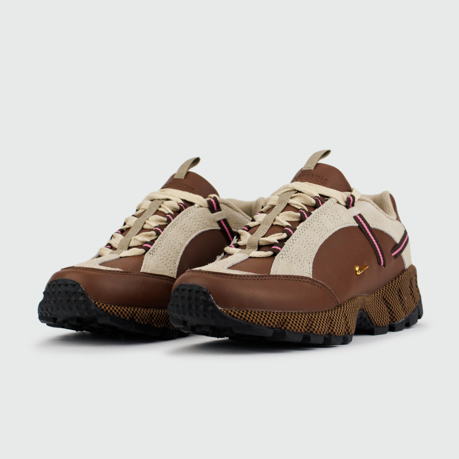 кроссовки Nike Air Humara LX Brown Gold Wmns