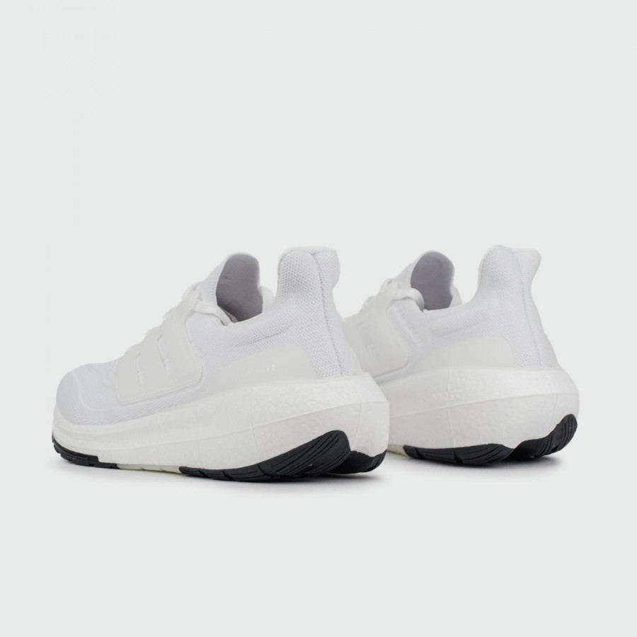 кроссовки Adidas Ultraboost Light Triple White