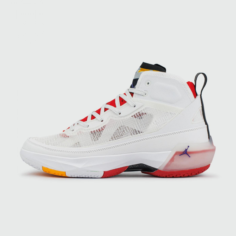 кроссовки Nike Air Jordan 37 Hare