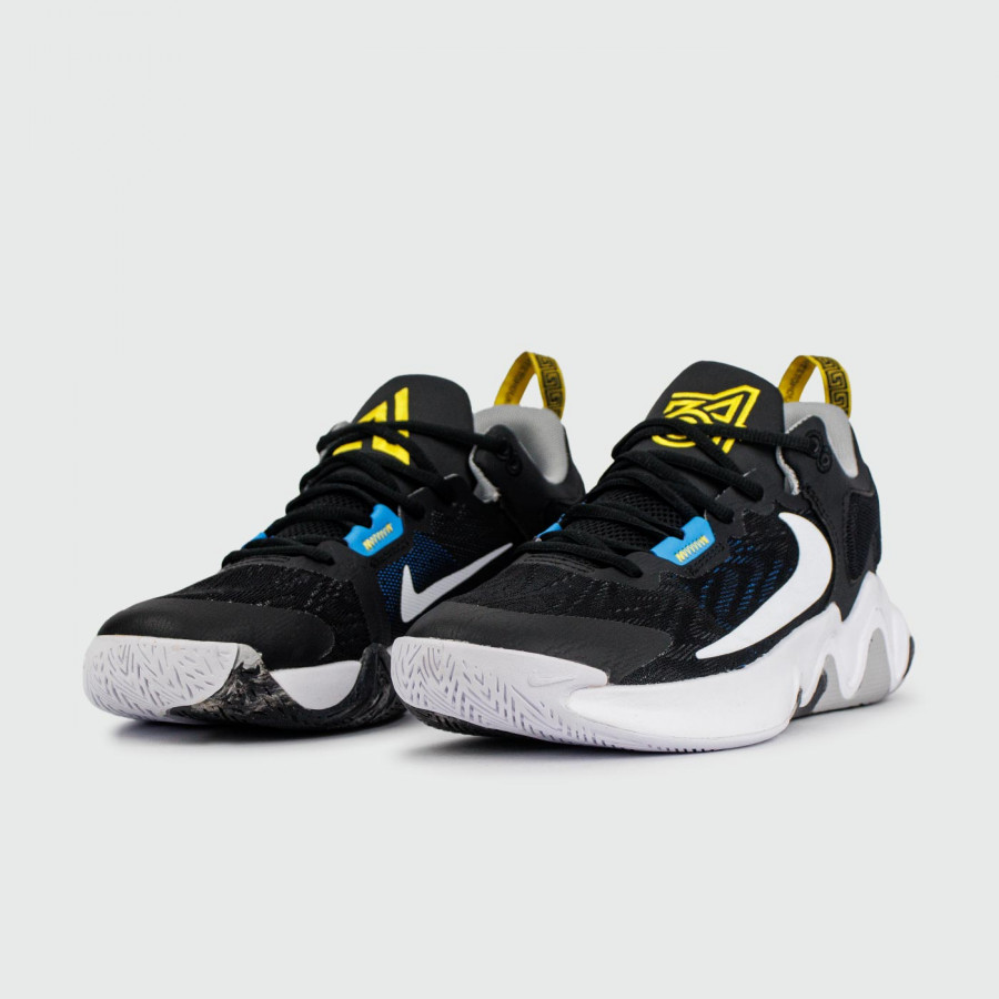 кроссовки Nike Giannis Immortality 2 Black / White