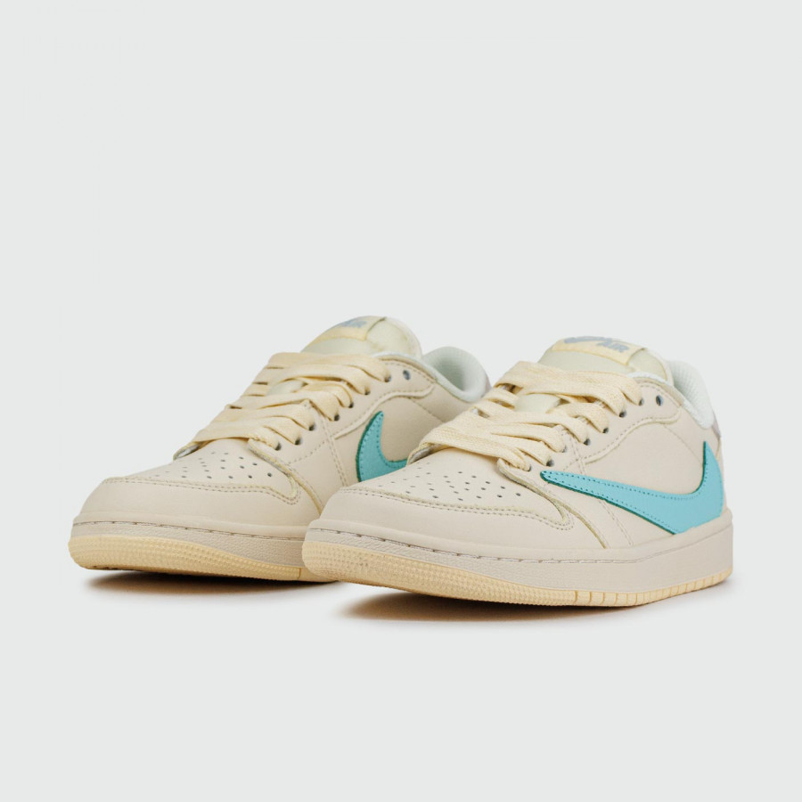 кроссовки Air Jordan 1 Low x Travis Scott Beige Wmns