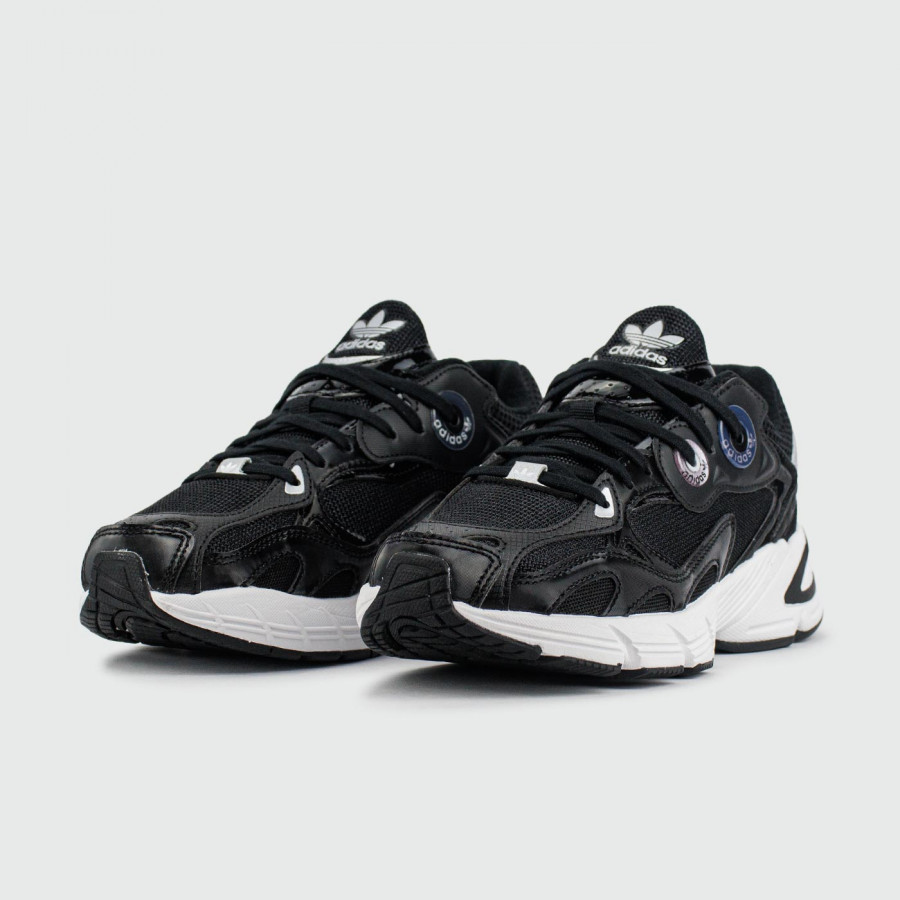 кроссовки Adidas Astir Black / White Wmns