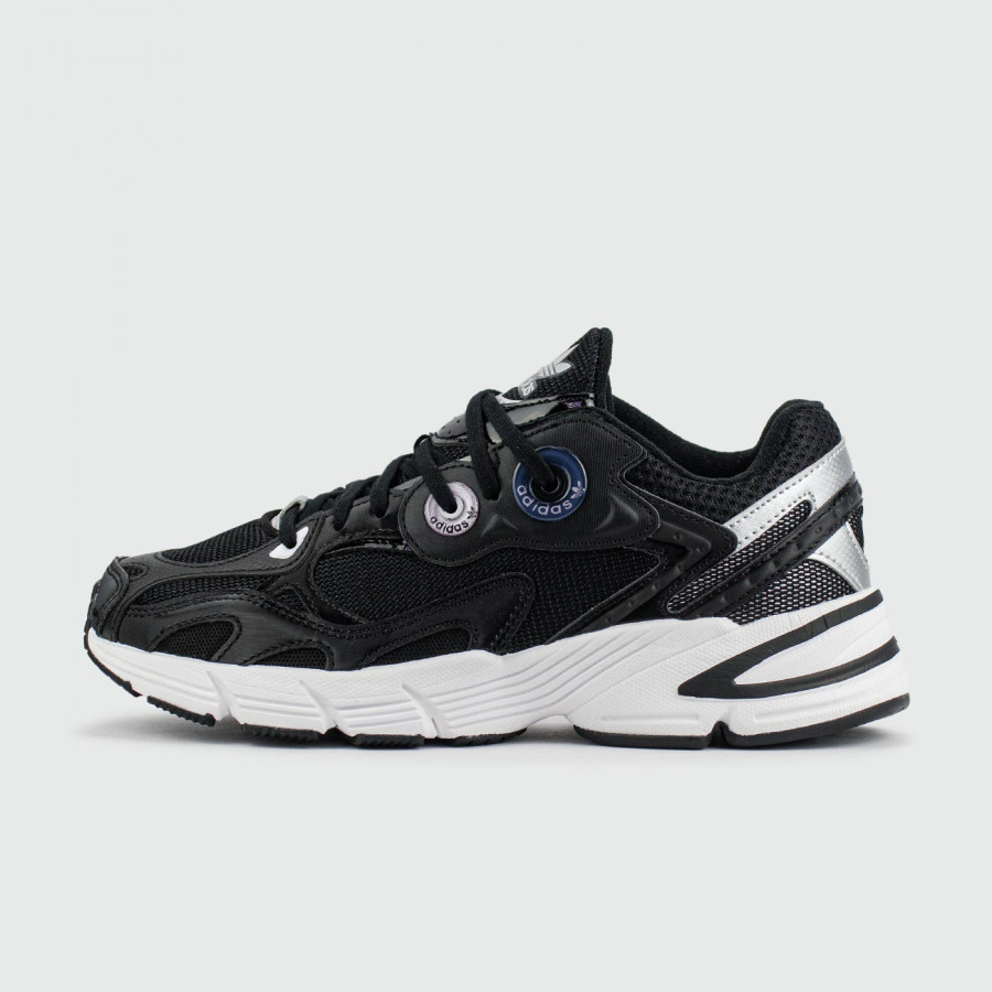 кроссовки Adidas Astir Black / White Wmns